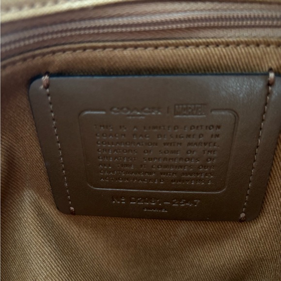 Coach Captain America Marvel Tote - Picture 4 of 5